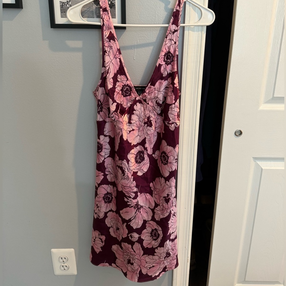 jones new york women’s size small mini flower dress pink and purple